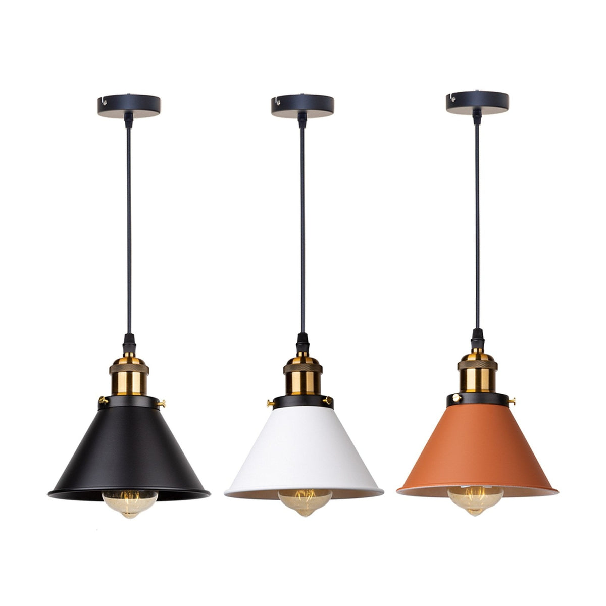 Suspension loft rétro : trois abat-jour coniques en métal, noir, blanc et terracotta